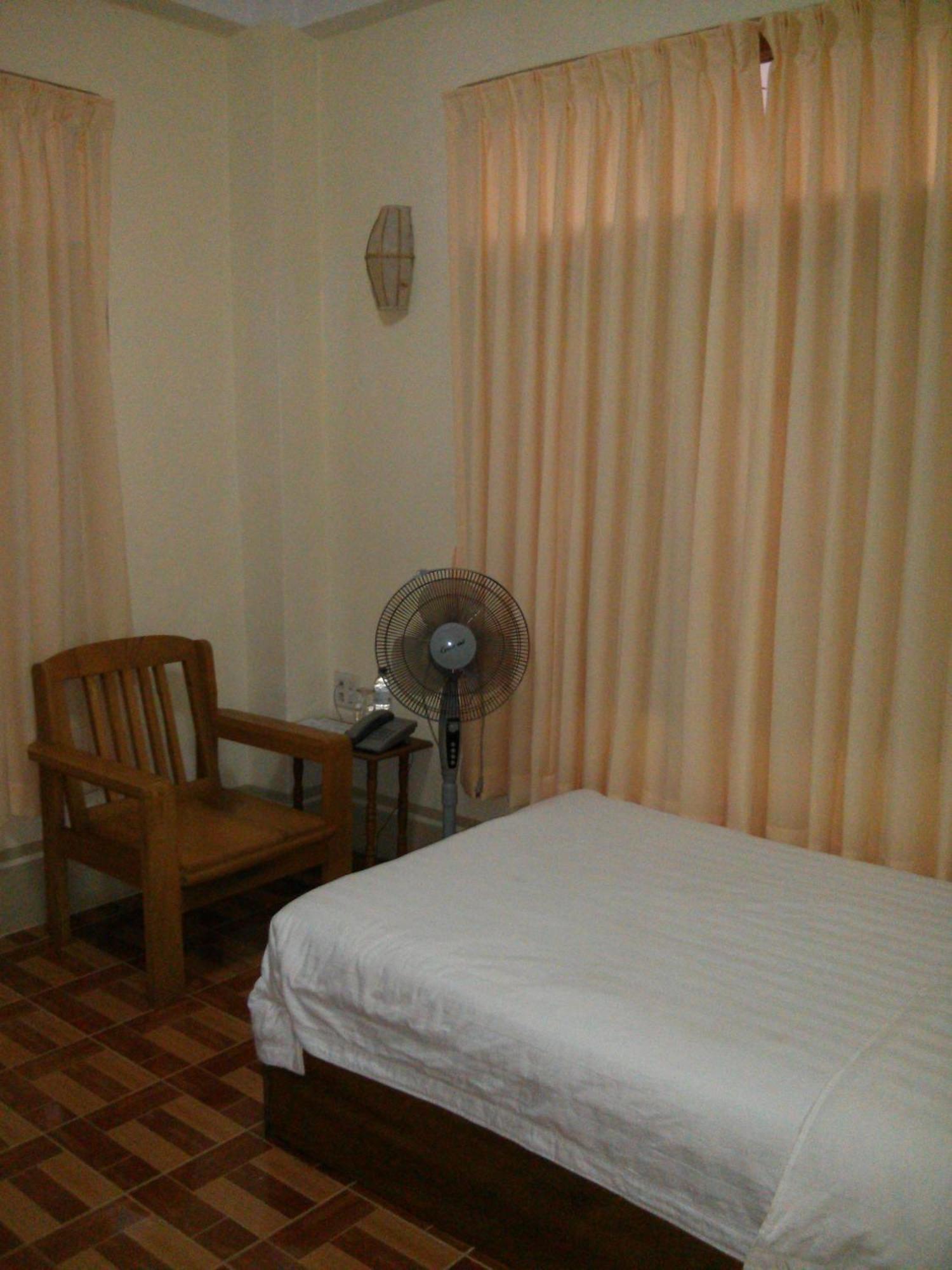 Inle Star Hotel Nyaung Shwe Zimmer foto